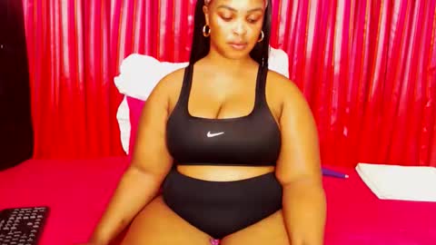 divinebooty93 online show from 04-22-26, 07:33