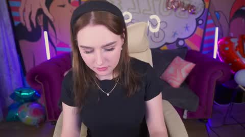 Snapshot of divinejasss chatting on 02-20-25, 11:54 DivineJasss online show from 02-20-25, 11:54