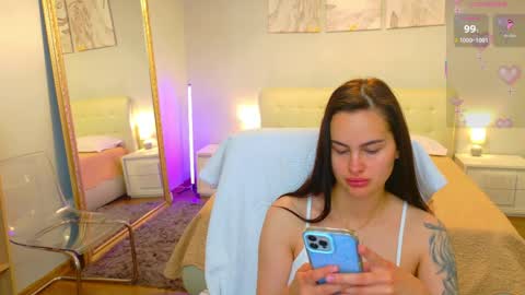 Snapshot of divineluxe chatting on 05-22-26, 03:46 Ivory Blue. online show from 05-22-26, 03:46