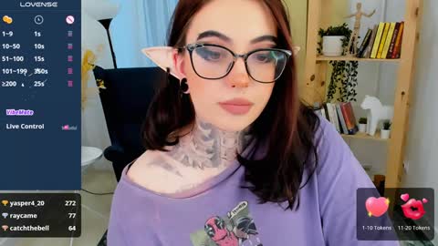 dixipixi_ online show from 12-07-24, 09:06