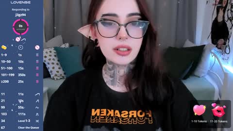 dixipixi_ online show from 02-01-25, 11:54