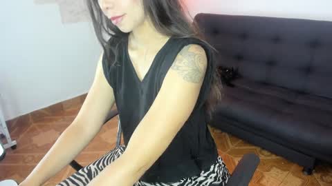 Snapshot of dixmel chatting on 04-11-26, 04:50 DIXMEL online show from 04-11-26, 04:50