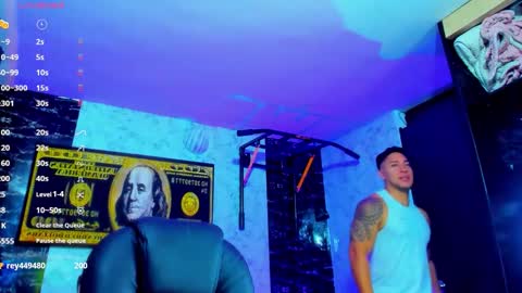 Dixon online show from 10-20-25, 01:06