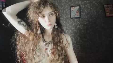 Snapshot of dizer_clop chatting on 11-08-25, 03:23 Dizer online show from 11-08-25, 03:23