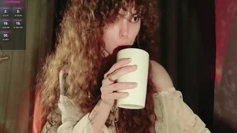 Snapshot of dizer_clop chatting on 11-28-25, 08:55 Dizer online show from 11-28-25, 08:55