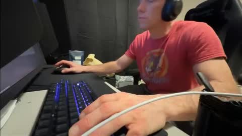 Hansel and Gretle online show from 02-08-26, 02:48