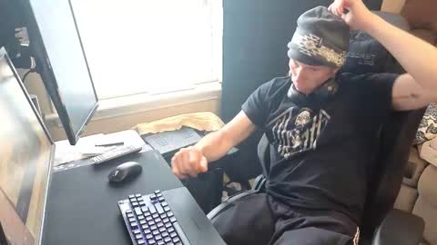 Hansel and Gretle online show from 02-17-26, 07:09