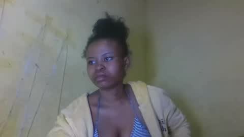 Snapshot of djami534591 chatting on 11-16-25, 10:15 djami534591 online show from 11-16-25, 10:15