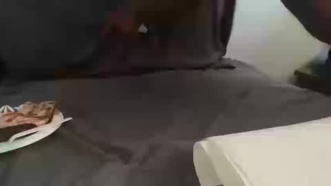 Snapshot of djblackdaddy chatting on 10-17-25, 04:09 djblackdaddy online show from 10-17-25, 04:09