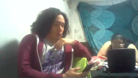 Snapshot of djo211294 chatting on 01-10-25, 09:23 djo211294 online show from 01-10-25, 09:23