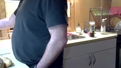 Snapshot of dkdad1966 chatting on 01-14-26, 06:57 DKdad online show from 01-14-26, 06:57