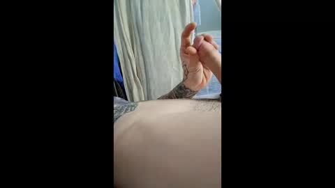 Snapshot of dkub0926 chatting on 12-18-25, 10:38 dkub0926 online show from 12-18-25, 10:38