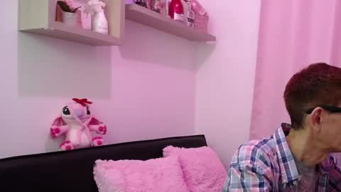 Snapshot of dlacarra chatting on 12-14-25, 03:23 David Lucky 13 online show from 12-14-25, 03:23