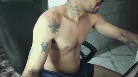 Snapshot of dmacedo96 chatting on 01-08-25, 11:52 AmigodotadoZL online show from 01-08-25, 11:52