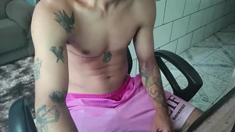 Snapshot of dmacedo96 chatting on 01-26-25, 02:41 AmigodotadoZL online show from 01-26-25, 02:41