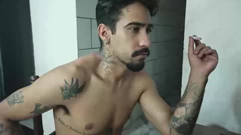 Snapshot of dmacedo96 chatting on 02-20-25, 04:36 AmigodotadoZL online show from 02-20-25, 04:36