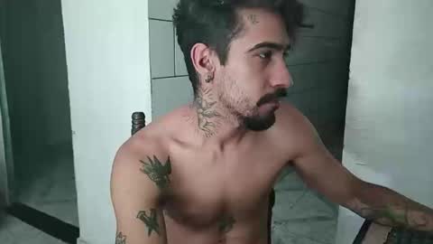 Snapshot of dmacedo96 chatting on 02-24-25, 04:47 AmigodotadoZL online show from 02-24-25, 04:47