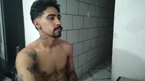 Snapshot of dmacedo96 chatting on 03-11-25, 06:52 AmigodotadoZL online show from 03-11-25, 06:52