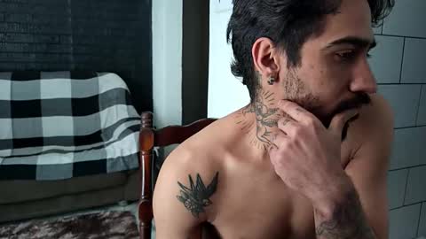 Snapshot of dmacedo96 chatting on 09-18-25, 04:42 AmigodotadoZL online show from 09-18-25, 04:42