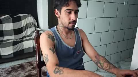 Snapshot of dmacedo96 chatting on 11-14-25, 05:33 AmigodotadoZL online show from 11-14-25, 05:33