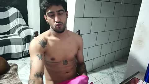 Snapshot of dmacedo96 chatting on 03-04-26, 12:27 AmigodotadoZL online show from 03-04-26, 12:27