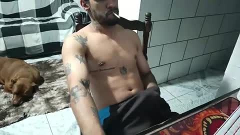 Snapshot of dmacedo96 chatting on 03-10-26, 11:43 AmigodotadoZL online show from 03-10-26, 11:43