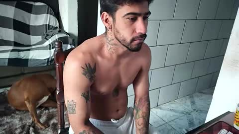 Snapshot of dmacedo96 chatting on 03-17-26, 10:40 AmigodotadoZL online show from 03-17-26, 10:40