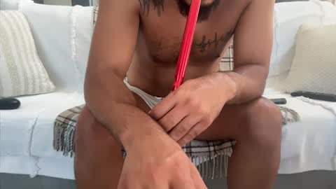 Snapshot of dmitirdarko chatting on 10-29-25, 09:11 Dmitri online show from 10-29-25, 09:11