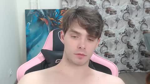 Snapshot of dmitryromanov chatting on 12-18-25, 05:57 Dead A online show from 12-18-25, 05:57