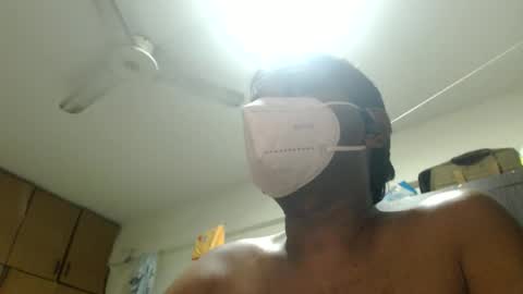 Snapshot of dnana_akv chatting on 06-08-26, 06:41 Dark brown with pink head online show from 06-08-26, 06:41
