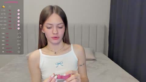 Polly and Kiriko online show from 11-06-25, 05:25