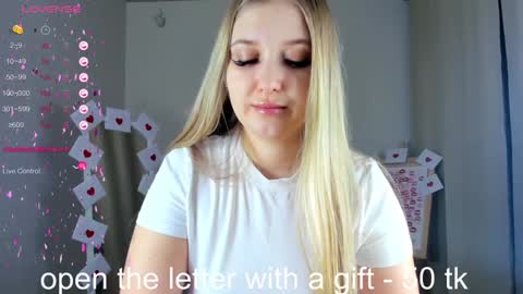 Alice online show from 02-08-25, 02:15