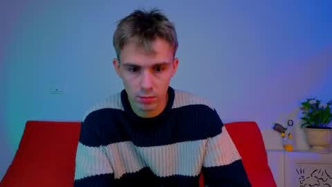 Snapshot of dobrovoritel chatting on 04-23-26, 03:03 Robert online show from 04-23-26, 03:03