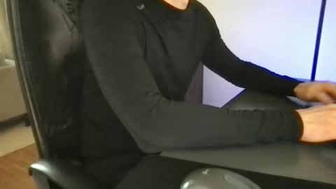 doctor_luv_69 online show from 03-12-26, 10:54