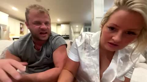 Snapshot of docwife12 chatting on 01-06-26, 10:45 docwife12 online show from 01-06-26, 10:45