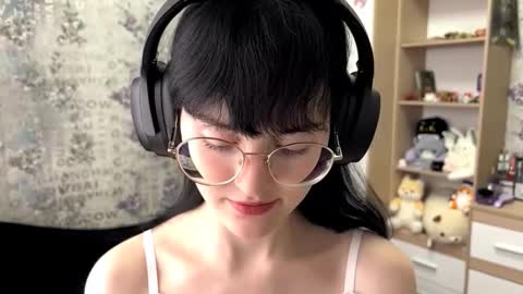 Annie PVT IS OPEN online show from 09-20-25, 12:06