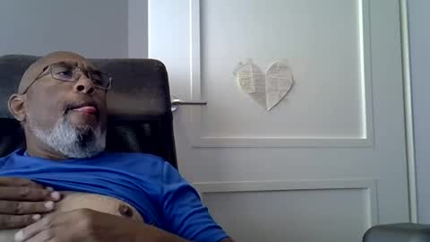dofrank969 online show from 06-17-26, 01:01
