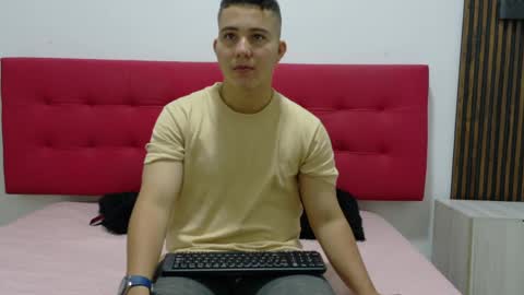  01 online show from 05-21-26, 11:39