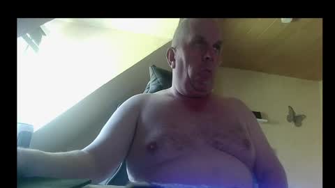 doggy2629 online show from 05-28-26, 08:55