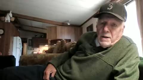 Snapshot of doingmyself69 chatting on 10-08-25, 10:29 doingmyself69 online show from 10-08-25, 10:29