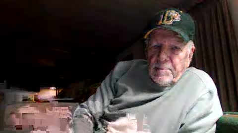 Snapshot of doingmyself69 chatting on 10-15-25, 02:17 doingmyself69 online show from 10-15-25, 02:17