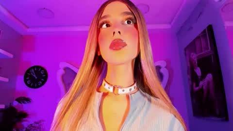 Snapshot of dolarcity760752 chatting on 11-25-25, 06:02 dolarcity760752 online show from 11-25-25, 06:02