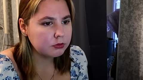 Snapshot of dolcevita_sophia chatting on 11-15-25, 10:12 dolcevita_sophia online show from 11-15-25, 10:12