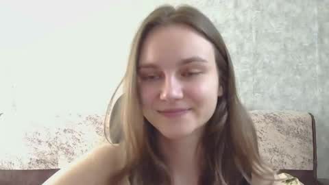 dolcezza_ online show from 05-25-26, 10:10