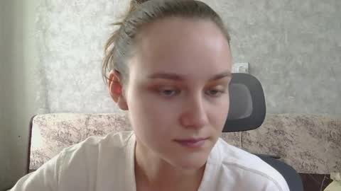 dolcezza_ online show from 05-28-26, 11:51