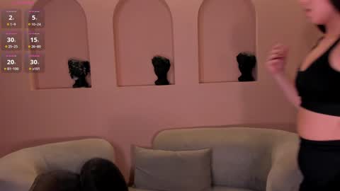 Dolcie  online show from 12-11-24, 01:47