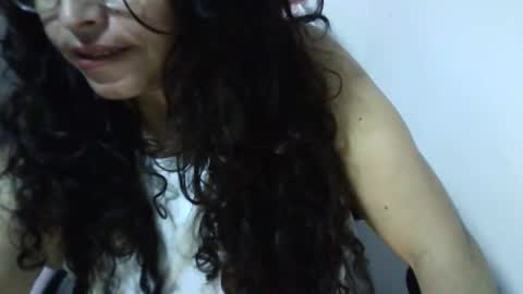 doll78latin online show from 10-17-25, 12:19