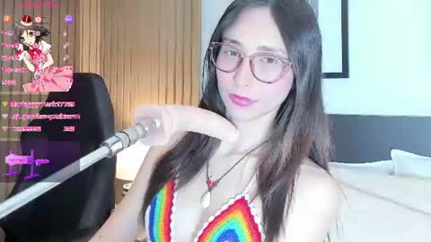Snapshot of doll_bella_ chatting on 06-26-26, 08:13 Bella online show from 06-26-26, 08:13