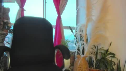 C E L E S T E  online show from 05-28-26, 11:13