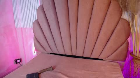 Kitty online show from 05-29-26, 11:52